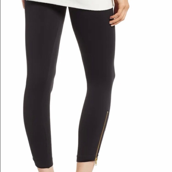 SPANX Look At Me Now Seamless Side Zip leggings - Picture 4 of 10